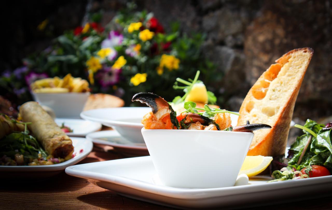 The Enniskerry Inn Bagian luar foto